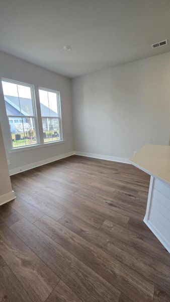 Spacious, unfurnished interior of a new home in , Summerville (Image 33).