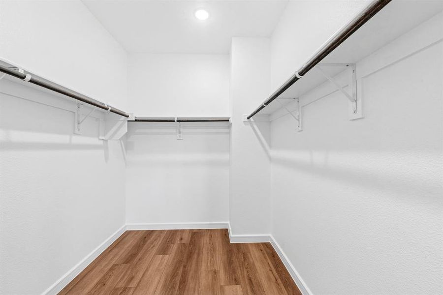 Spacious, unfurnished interior of a new home in Caldwell Lakes, Dallas (Image 21). Spacious, unfurnished interior of a new home in Caldwell Lakes, Dallas (Image 21).