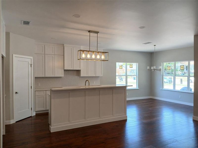 Spacious, unfurnished interior of a new home in , Fort Worth (Image 22).