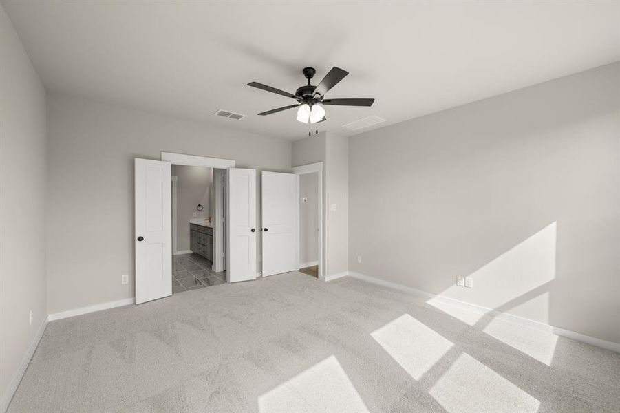 6913 Freight Train- Primary Suite-2