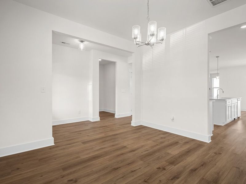 Spacious, unfurnished interior of a new home in Woods Crossing, Gallatin (Image 28).