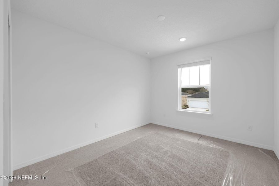 Spacious, unfurnished interior of a new home in Murray Farms, Middleburg (Image 18).
