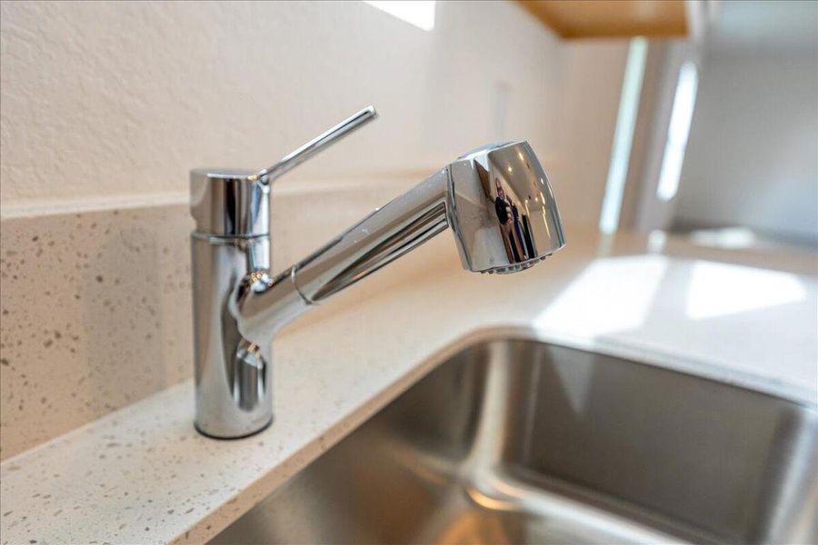 11-6338 Windwood-0509