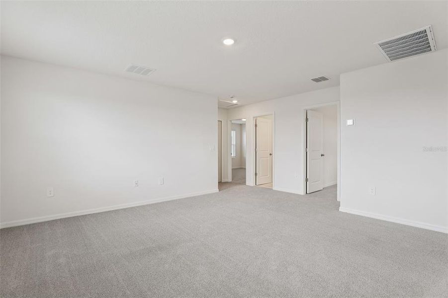 Spacious, unfurnished interior of a new home in Hamilton Bluff - Classic Series, Lake Hamilton (Image 32). Spacious, unfurnished interior of a new home in Hamilton Bluff - Classic Series, Lake Hamilton (Image 32).