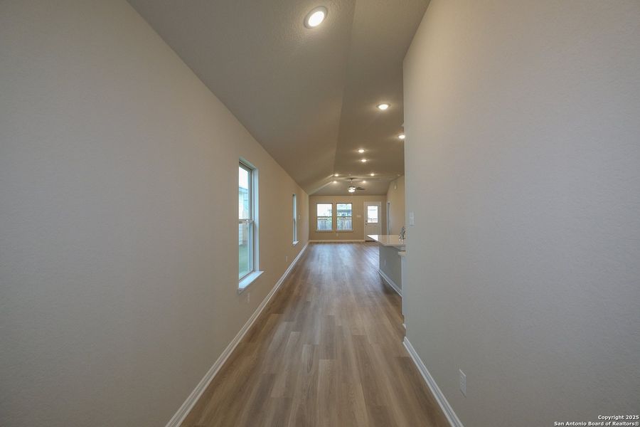 Image 70 of a home in Park Place.