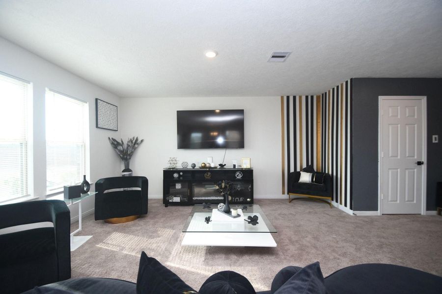 Furnished interior view inside a new home in , Katy (Image 6).
