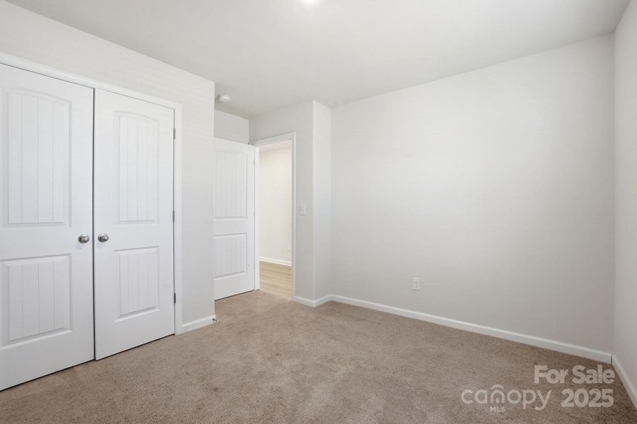 Spacious, unfurnished interior of a new home in Knights Bridge, Richburg (Image 19).