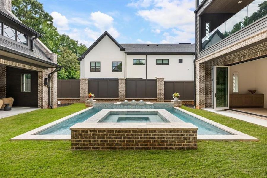 Exterior details and patio area of a home in , Alpharetta (Image 25).