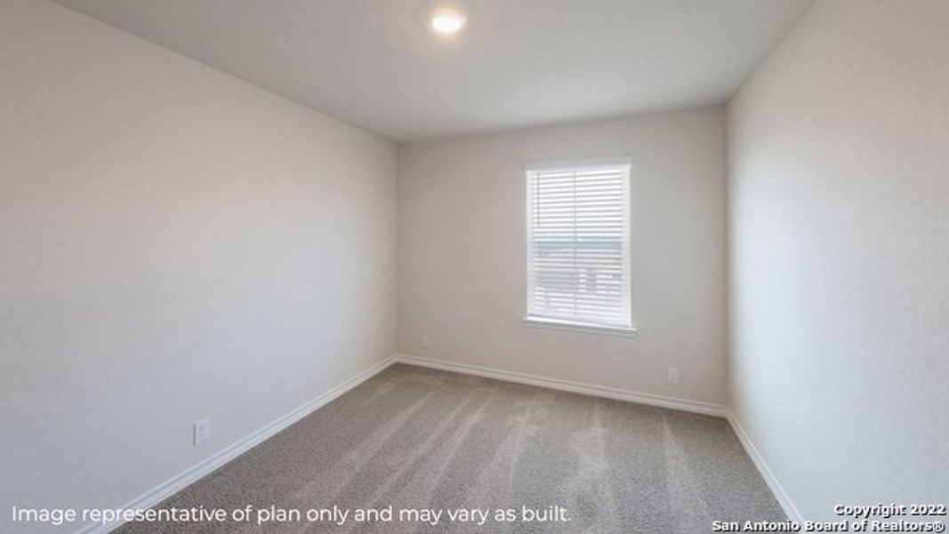 Spacious, unfurnished interior of a new home in Brookstone Creek, San Antonio (Image 11).
