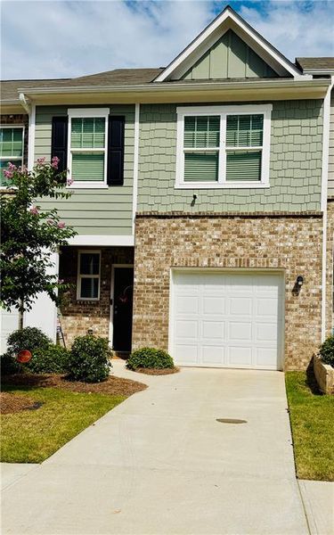 Image 18 of a home in .