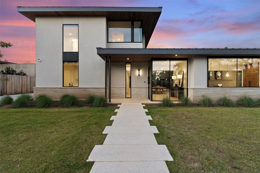 Exterior details and patio area of a home in , Austin (Image 4).
