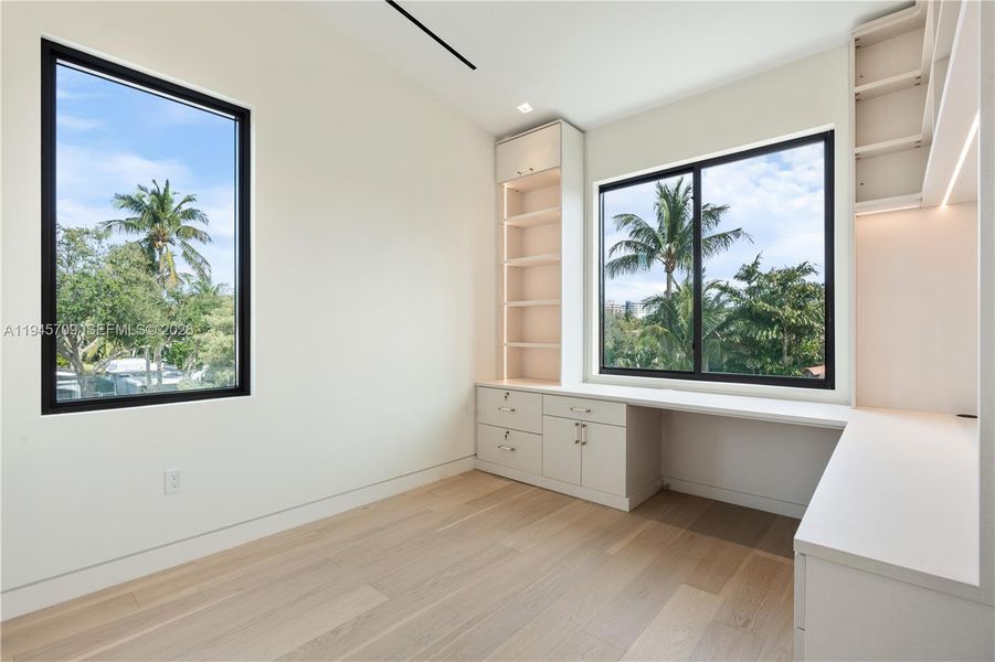 Furnished interior view inside a new home in , Miami Beach (Image 19).
