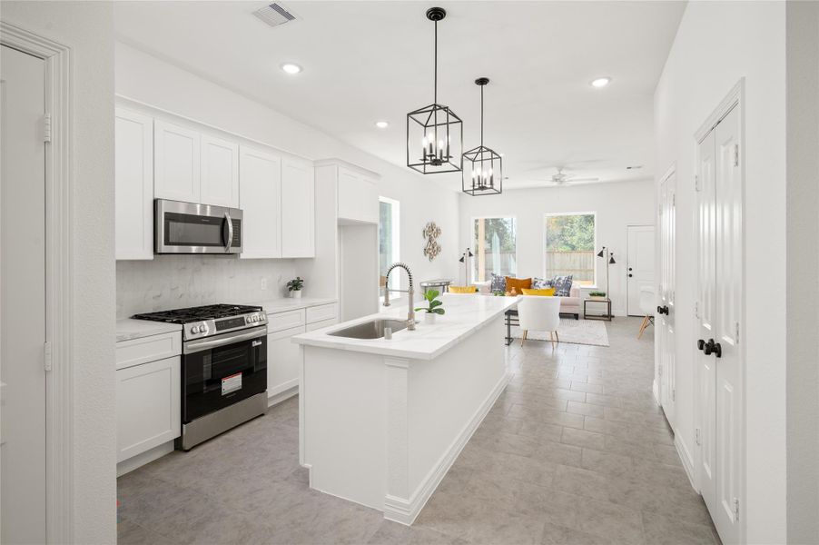 Furnished interior view inside a new home in , Missouri City (Image 13).