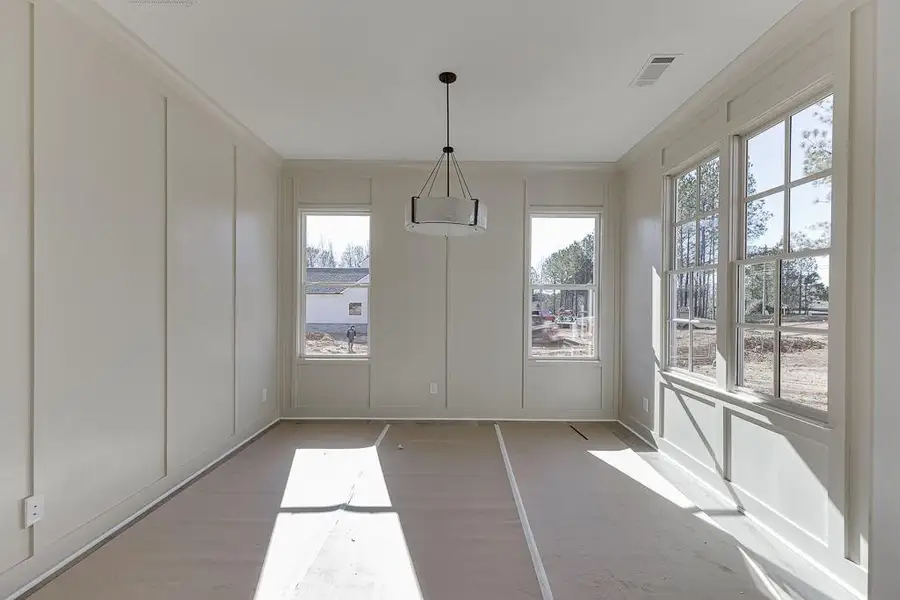 Spacious, unfurnished interior of a new home in , Cumming (Image 6).