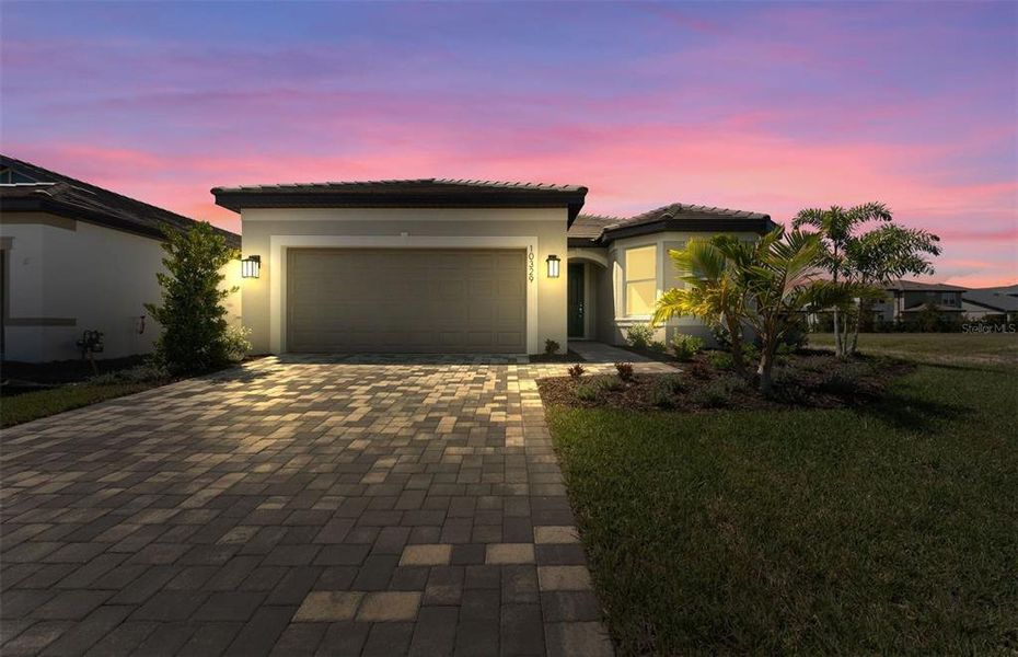 Image 18 of a home in Longmeadow at North River Ranch.