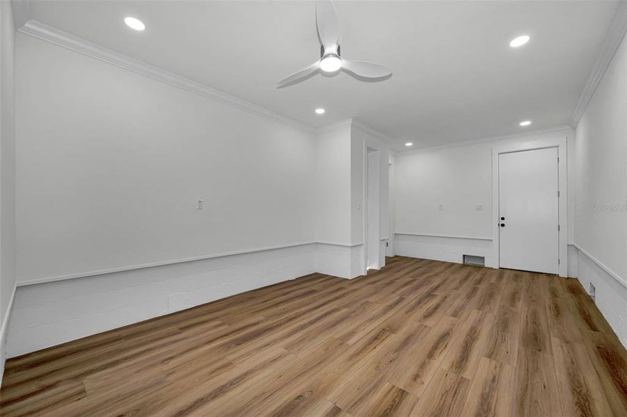 Spacious, unfurnished interior of a new home in , Tarpon Springs (Image 37). Spacious, unfurnished interior of a new home in , Tarpon Springs (Image 37).