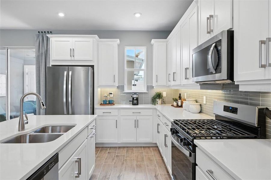 Furnished interior view inside a new home in Celebration - Island Village, Celebration (Image 17).