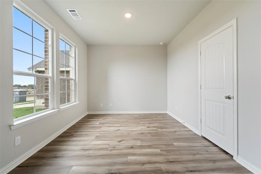 Spacious, unfurnished interior of a new home in Liberty Pointe, Gainesville (Image 27). Spacious, unfurnished interior of a new home in Liberty Pointe, Gainesville (Image 27).