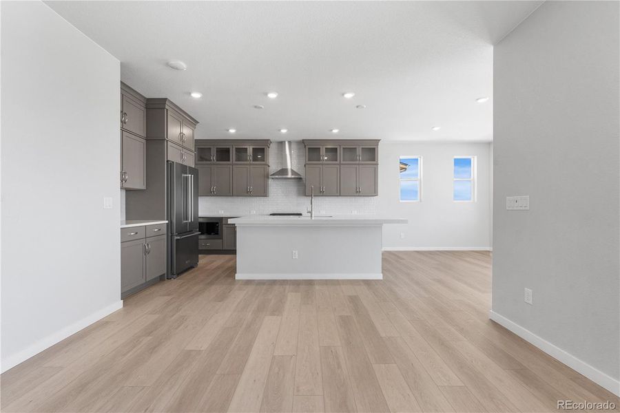 Spacious, unfurnished interior of a new home in Portrait at The Canyons, Castle Pines (Image 20).