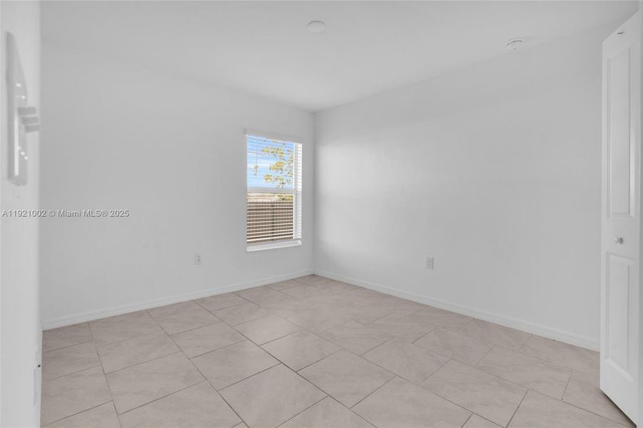 Spacious, unfurnished interior of a new home in , Cape Coral (Image 14). Spacious, unfurnished interior of a new home in , Cape Coral (Image 14).