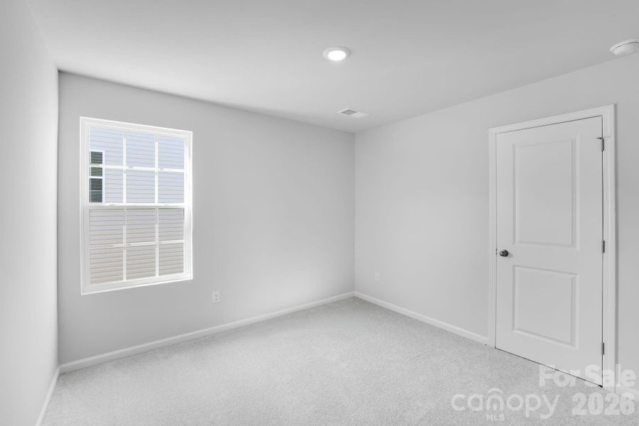 Spacious, unfurnished interior of a new home in Cleveland Hill, Shelby (Image 17).