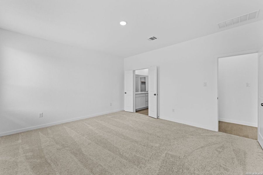 Spacious, unfurnished interior of a new home in Legacy Point, Von Ormy (Image 17).