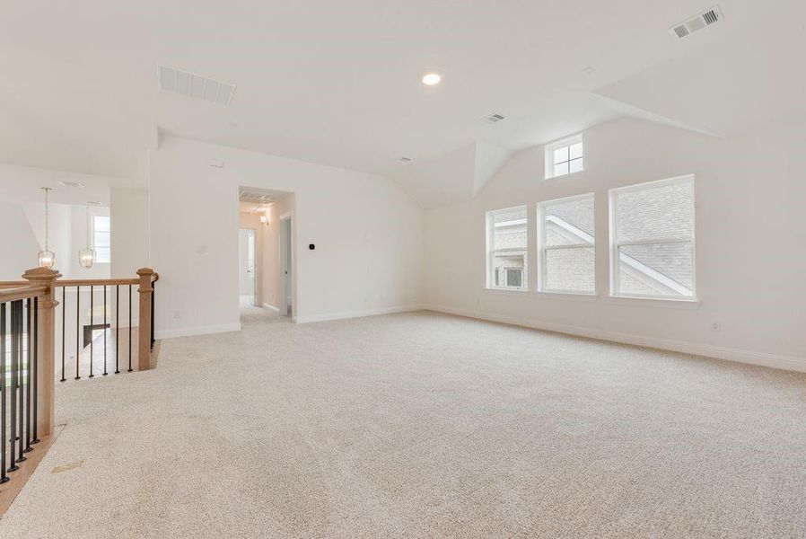 Spacious, unfurnished interior of a new home in Prairie Ridge, Midlothian (Image 11). Spacious, unfurnished interior of a new home in Prairie Ridge, Midlothian (Image 11).