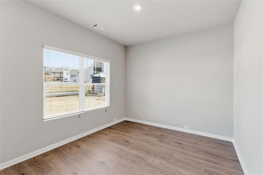 Spacious, unfurnished interior of a new home in The Reserve at Chapel Hill Phase II, Douglasville (Image 29). Spacious, unfurnished interior of a new home in The Reserve at Chapel Hill Phase II, Douglasville (Image 29).