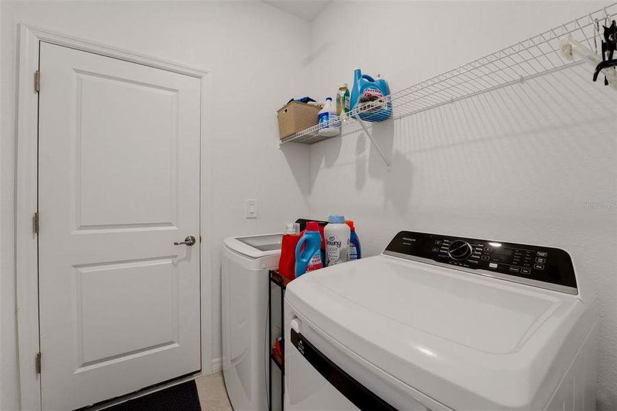 Furnished interior view inside a new home in , Port Charlotte (Image 31).