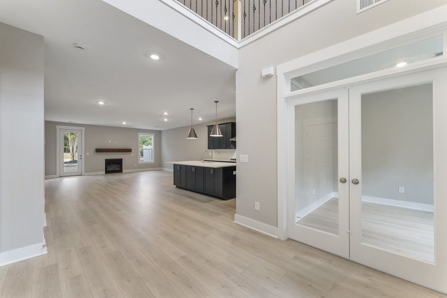 Image 5 of a home in Landing at Clemson Marina.