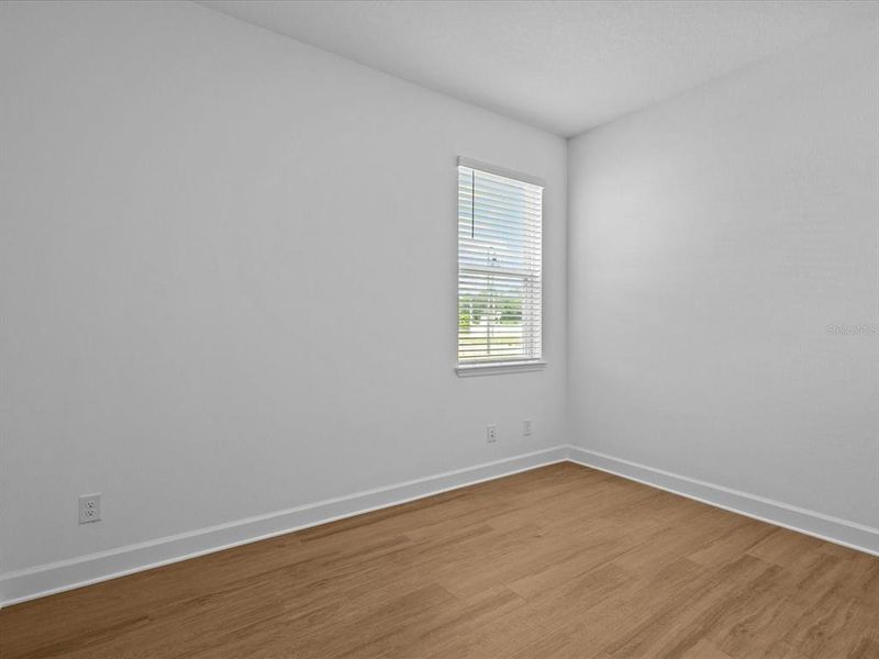 Spacious, unfurnished interior of a new home in , Orlando (Image 19).