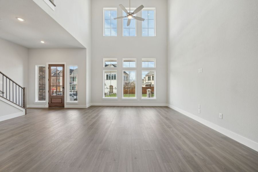 Spacious, unfurnished interior of a new home in Newman Village Townhomes, Frisco (Image 24).