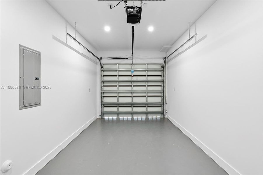 Spacious, unfurnished interior of a new home in , Miami (Image 20). Spacious, unfurnished interior of a new home in , Miami (Image 20).