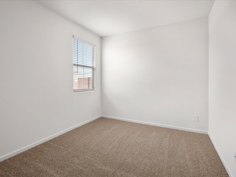 Spacious, unfurnished interior of a new home in Alamar at Rocking K, Tucson (Image 11).