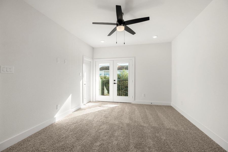 Spacious, unfurnished interior of a new home in , Houston (Image 17).