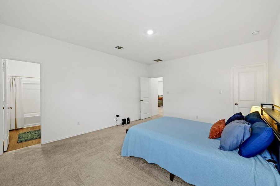 Image 22 of a home in Thunder Rock: Classic Collection. Image 22 of a home in Thunder Rock: Classic Collection.