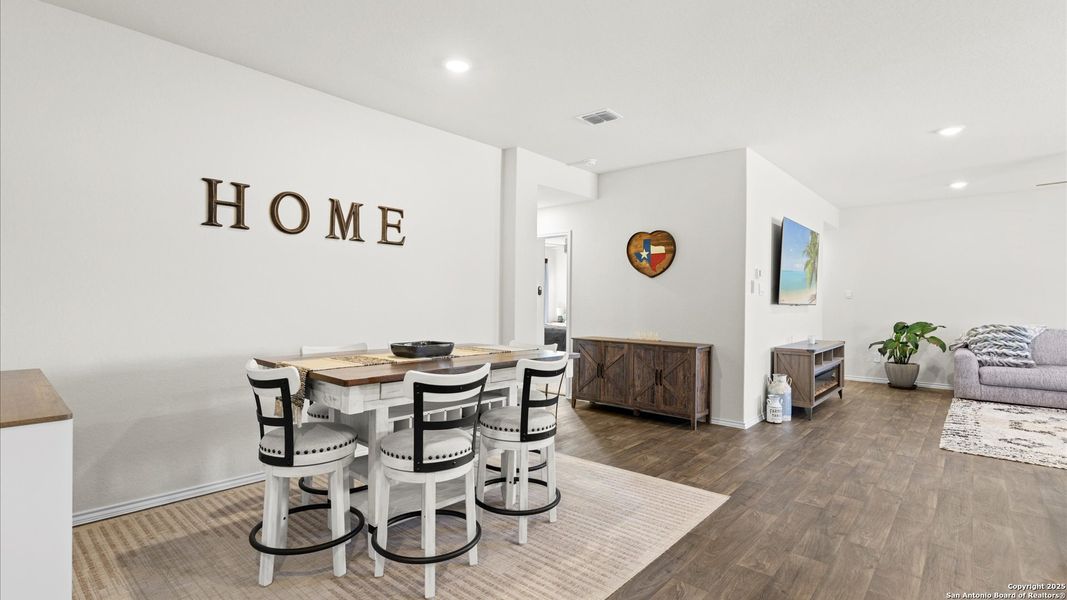Furnished interior view inside a new home in Arroyo Ranch, Seguin (Image 18).