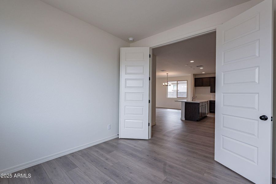 29-web-or-mls-Bunker-29 (2)