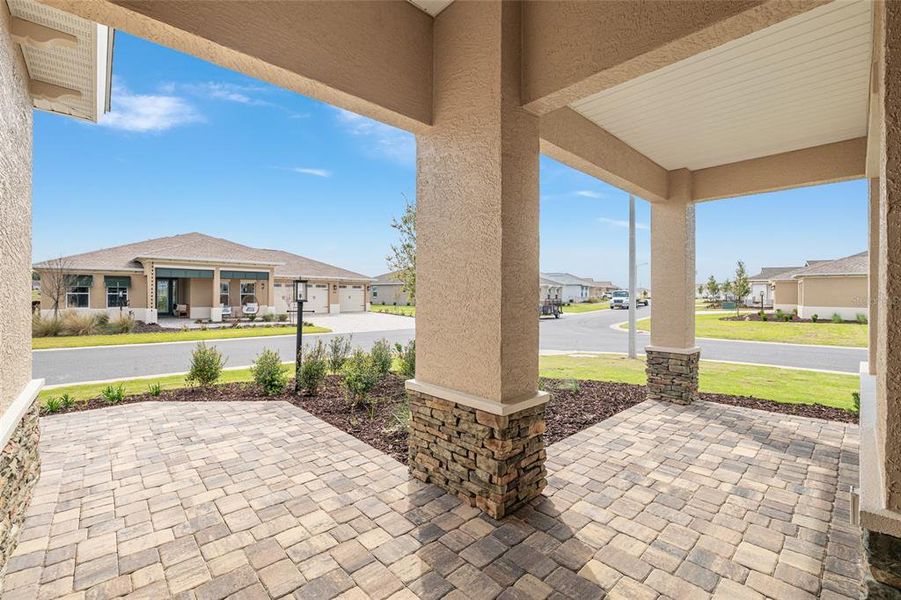 Exterior details and patio area of a home in , Ocala (Image 28).