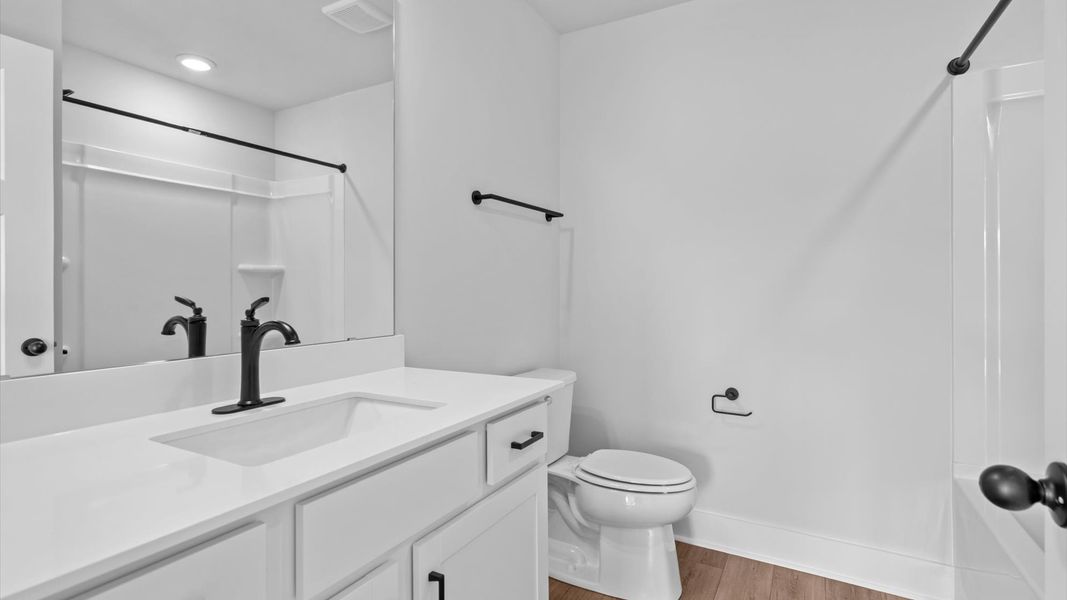 Furnished interior view inside a new home in Pinebrook, Woodruff (Image 28).