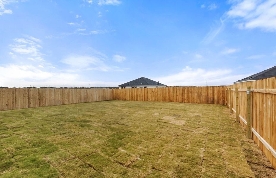 Exterior details and patio area of a home in Alto, San Marcos (Image 4).