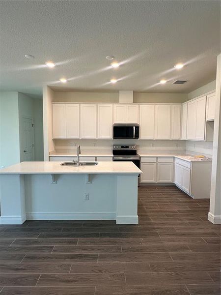 Furnished interior view inside a new home in Ocala, Ocala (Image 5).