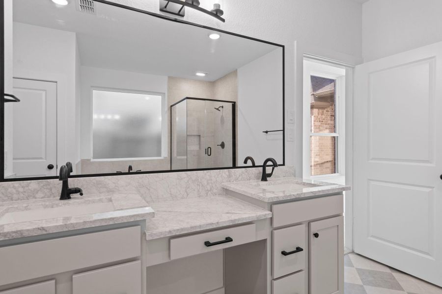 Furnished interior view inside a new home in Cross Creek West 50', Fulshear (Image 7). Furnished interior view inside a new home in Cross Creek West 50', Fulshear (Image 7).