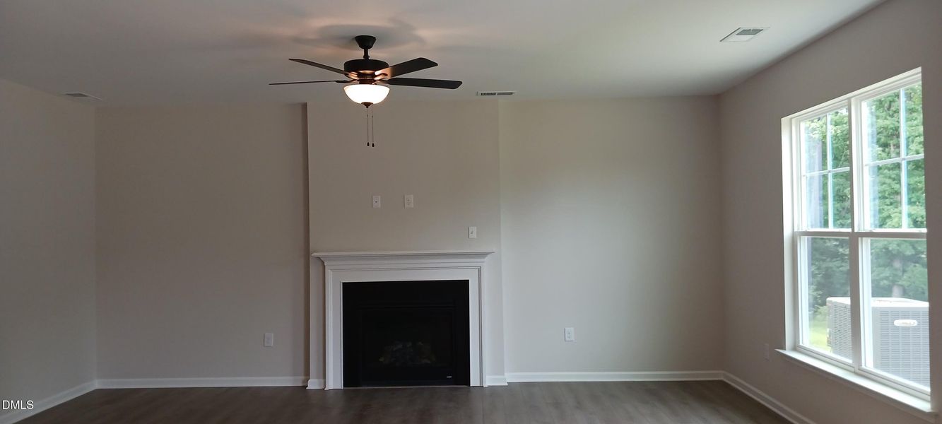 Lot 29 Chandler Ridge fireplace