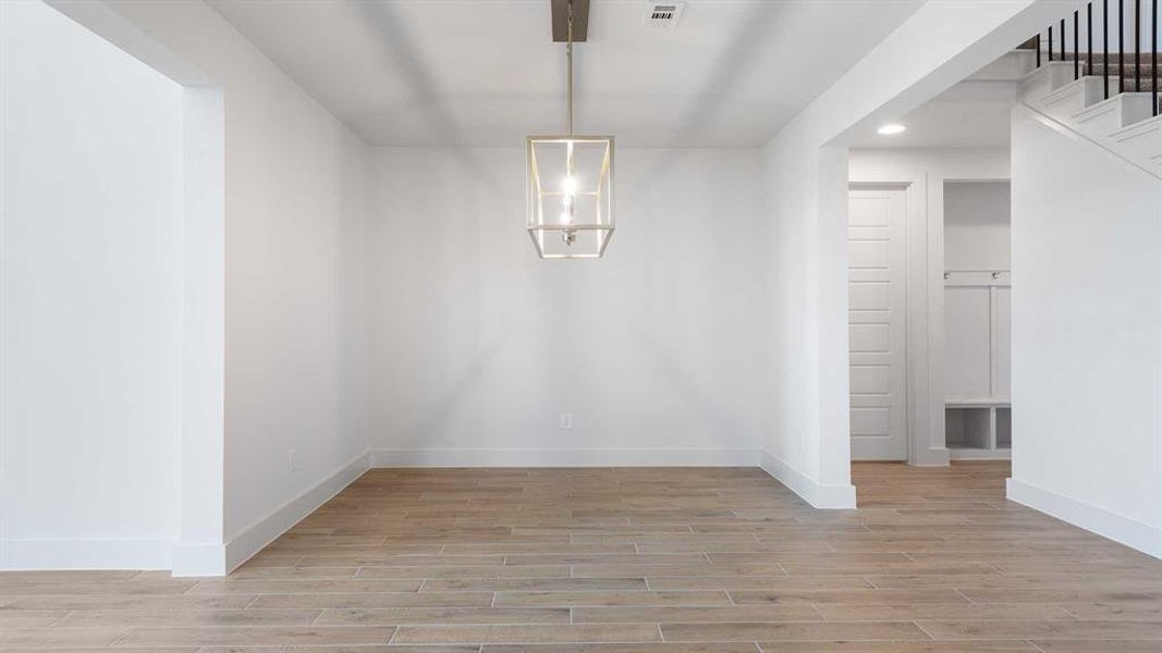 Spacious, unfurnished interior of a new home in Terraces 82'/100', Rockwall (Image 21).