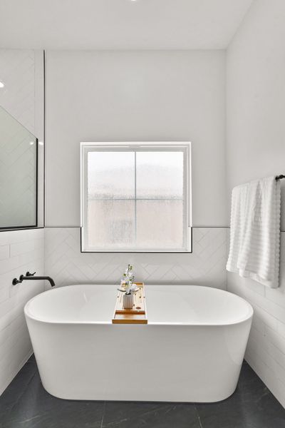 Furnished interior view inside a new home in Verdancia, El Paso (Image 38).