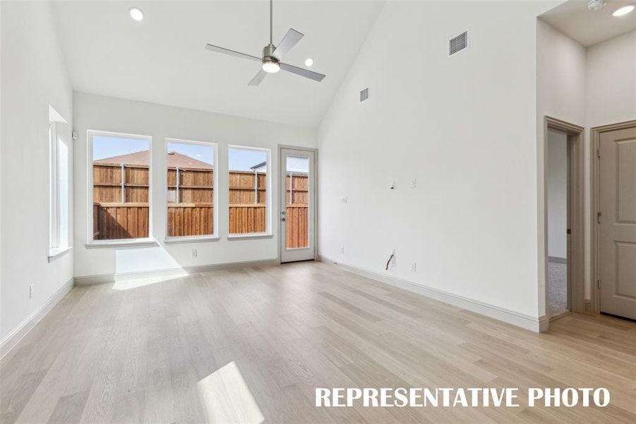 Spacious, unfurnished interior of a new home in Midtown GP, Grand Prairie (Image 10). Spacious, unfurnished interior of a new home in Midtown GP, Grand Prairie (Image 10).