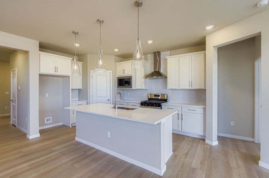 Aspen New Home in Parker, CO.  - Slide 36