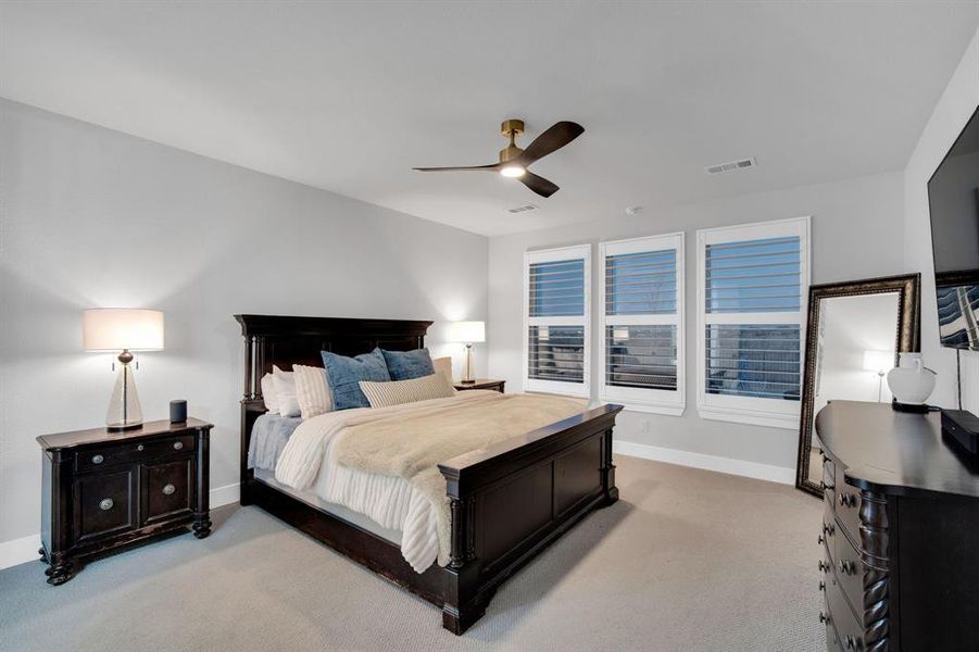 Furnished interior view inside a new home in Sweetgrass, Haslet (Image 7).
