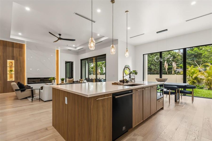 Furnished interior view inside a new home in , Winter Park (Image 10).